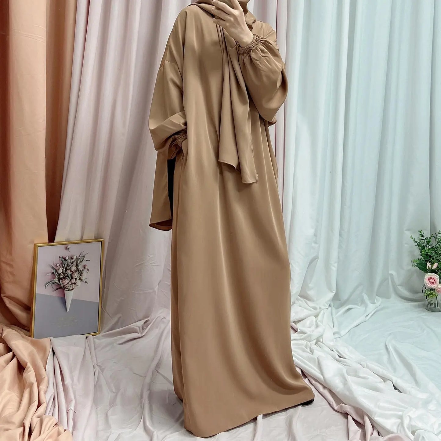 Autumn Hooded Abaya Dress with Headscarf – Dubai Style