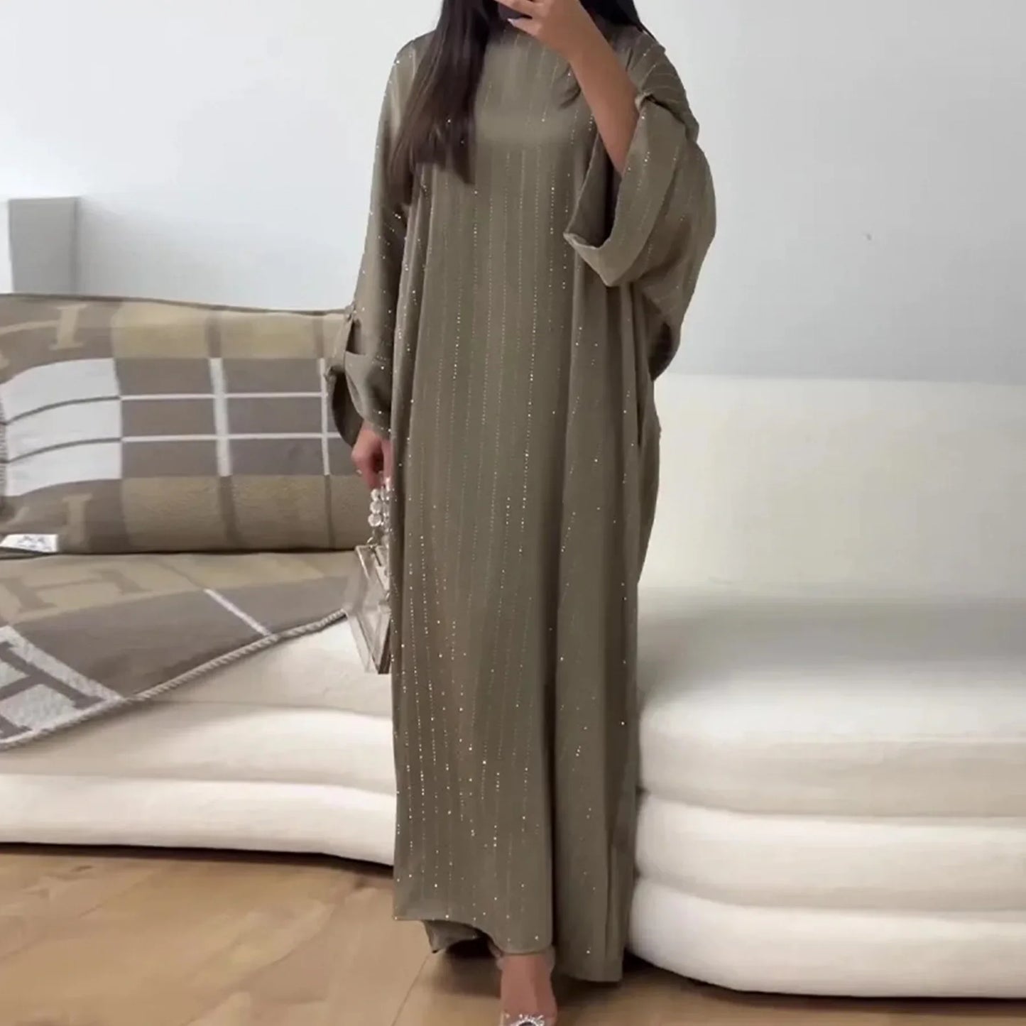 Dubai Style Abaya Dress for Women – 2025 Modest Fashion Robe