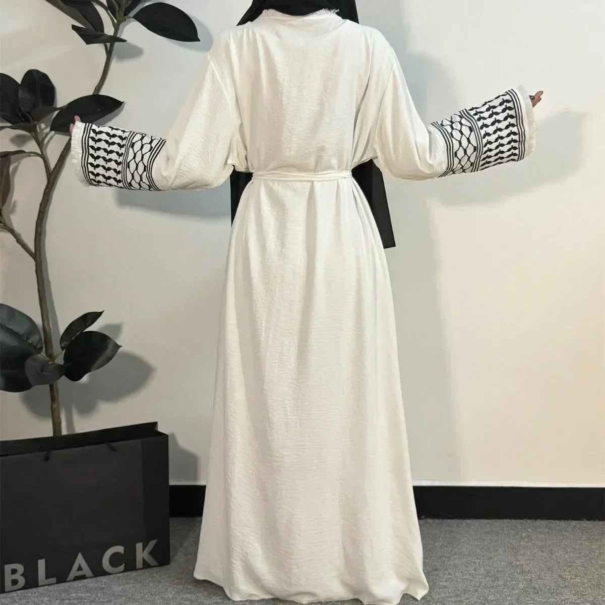 Elegant Embroidered Open Abaya – Muslim Women’s Maxi Cardigan with Tassels | Kaftan Jilbab Style