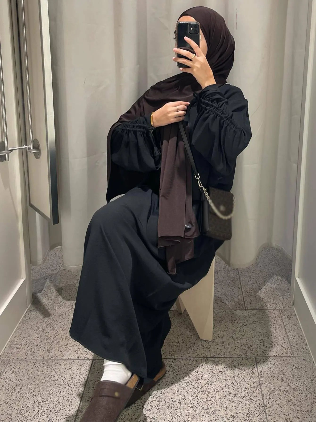 Unveil Your Glow – Luxe Lace-Up Sleeve Abaya for Eid Nights