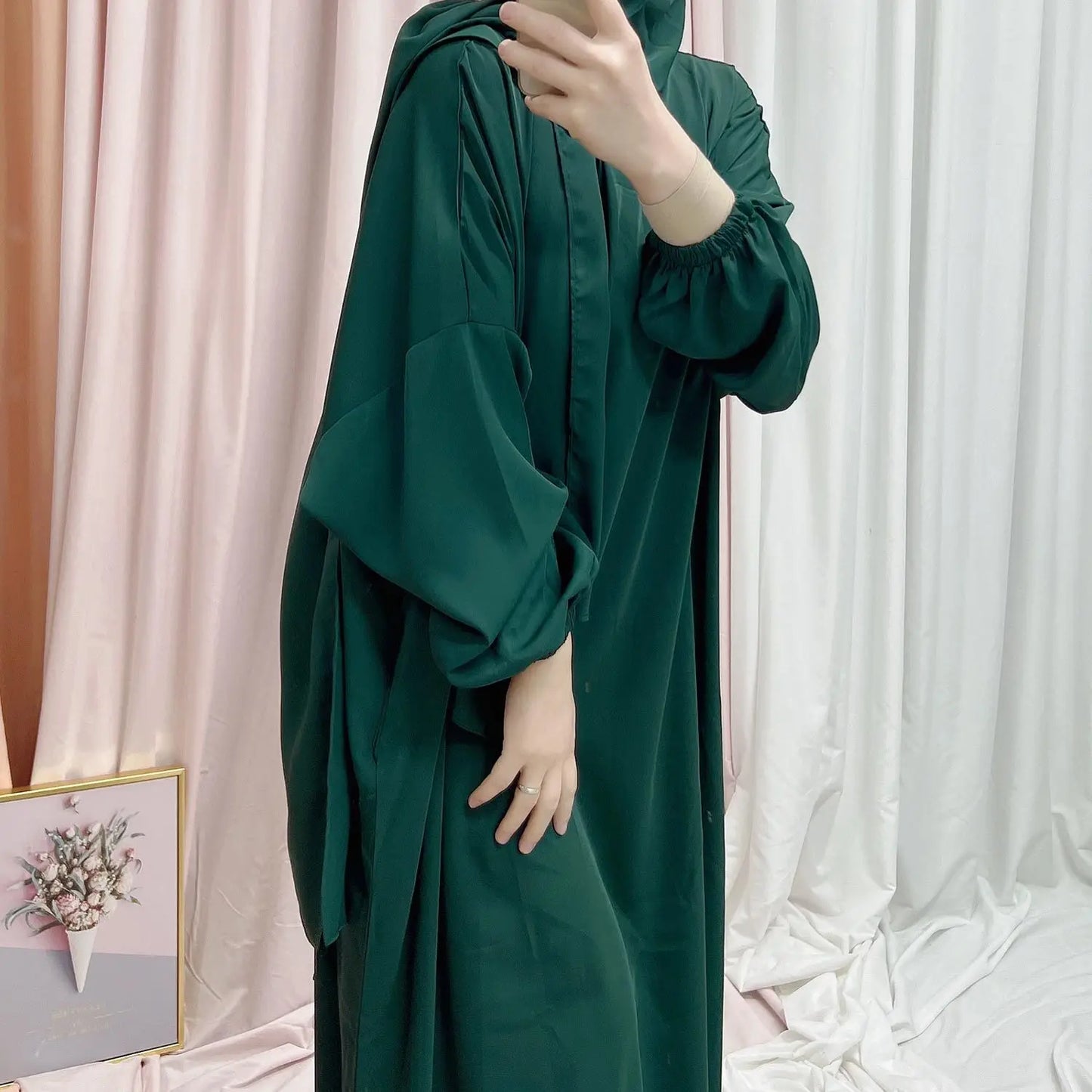 Autumn Hooded Abaya Dress with Headscarf – Dubai Style