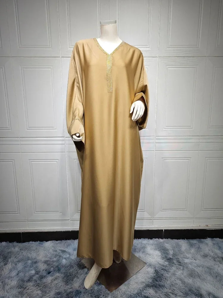 V-Neck Abaya – Soft & Chic