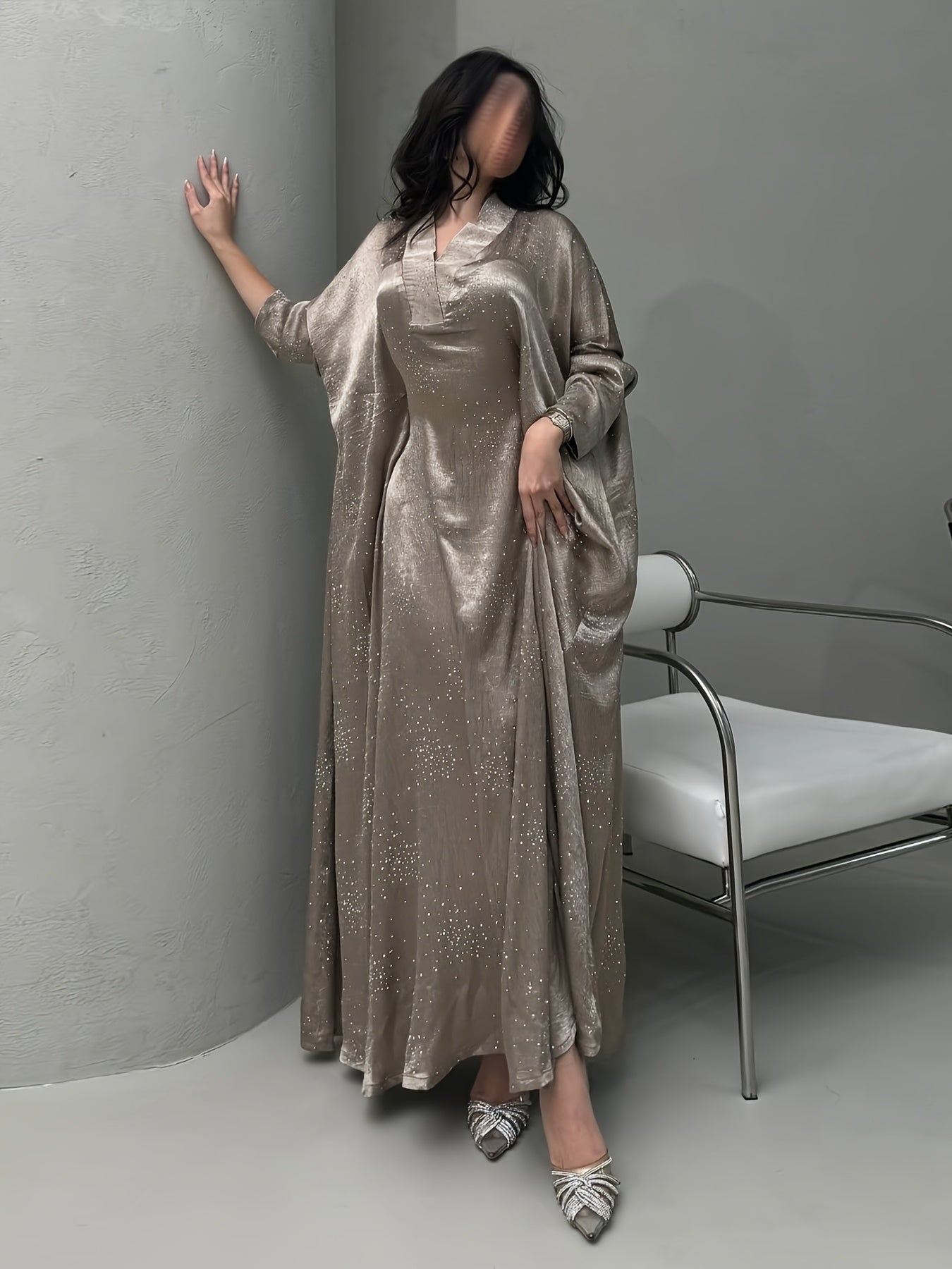 Elegant Blue Rhinestone Abaya – Modest Maxi Dress for Women